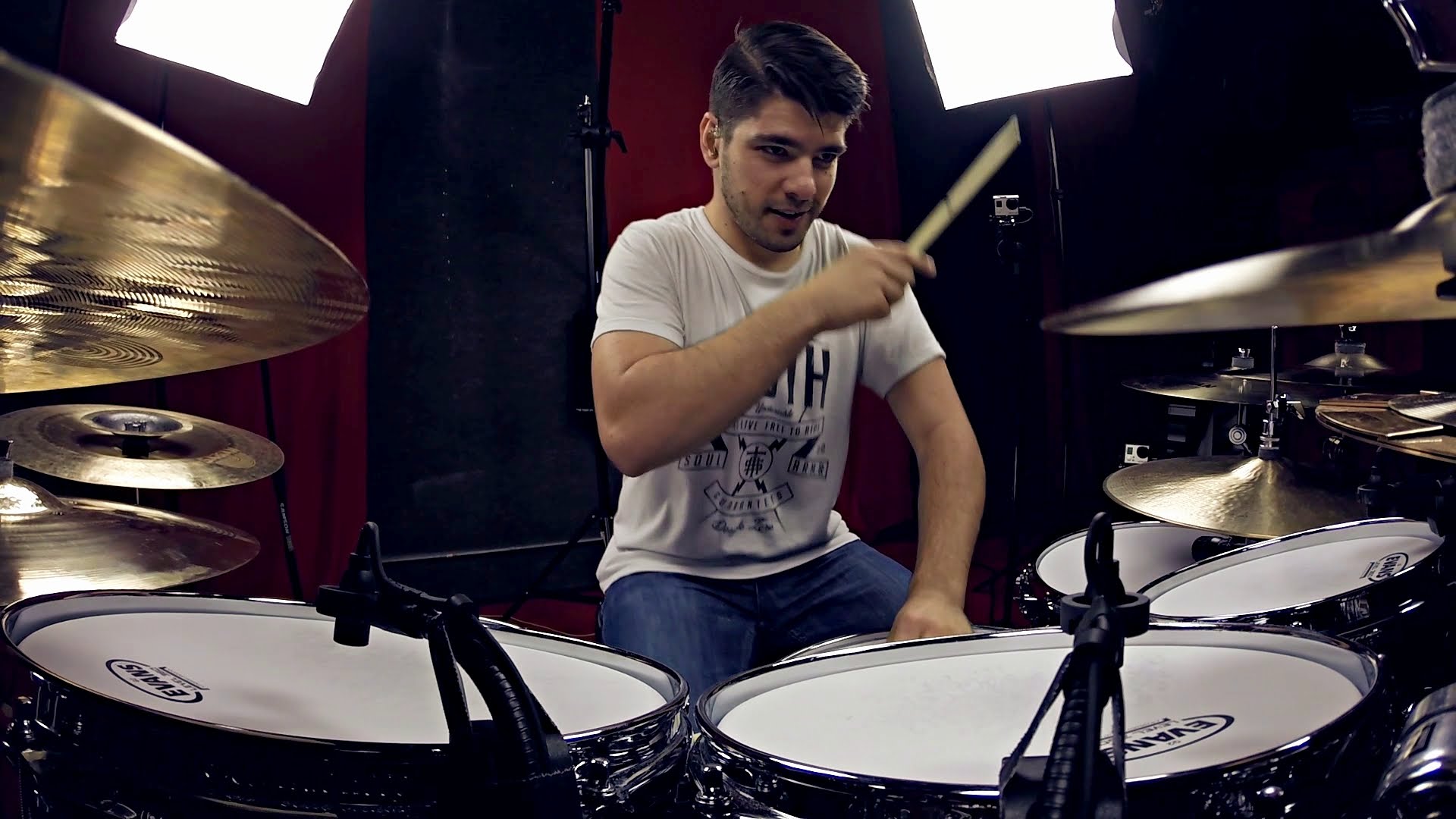 essentials-of-drumming-learn-to-play-the-drums-like-a-pro-at-the-drum